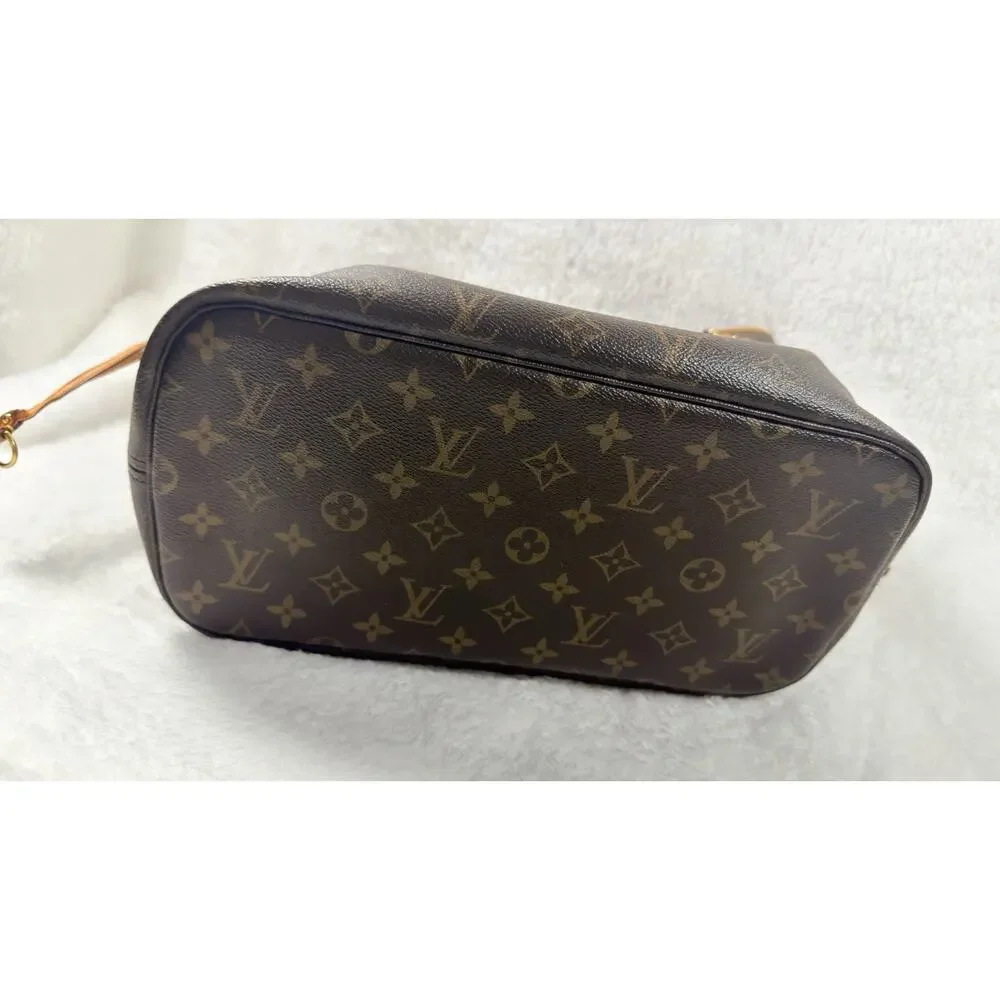Louis Vuitton Neverfull Monogram Tote MM Brown Canvas